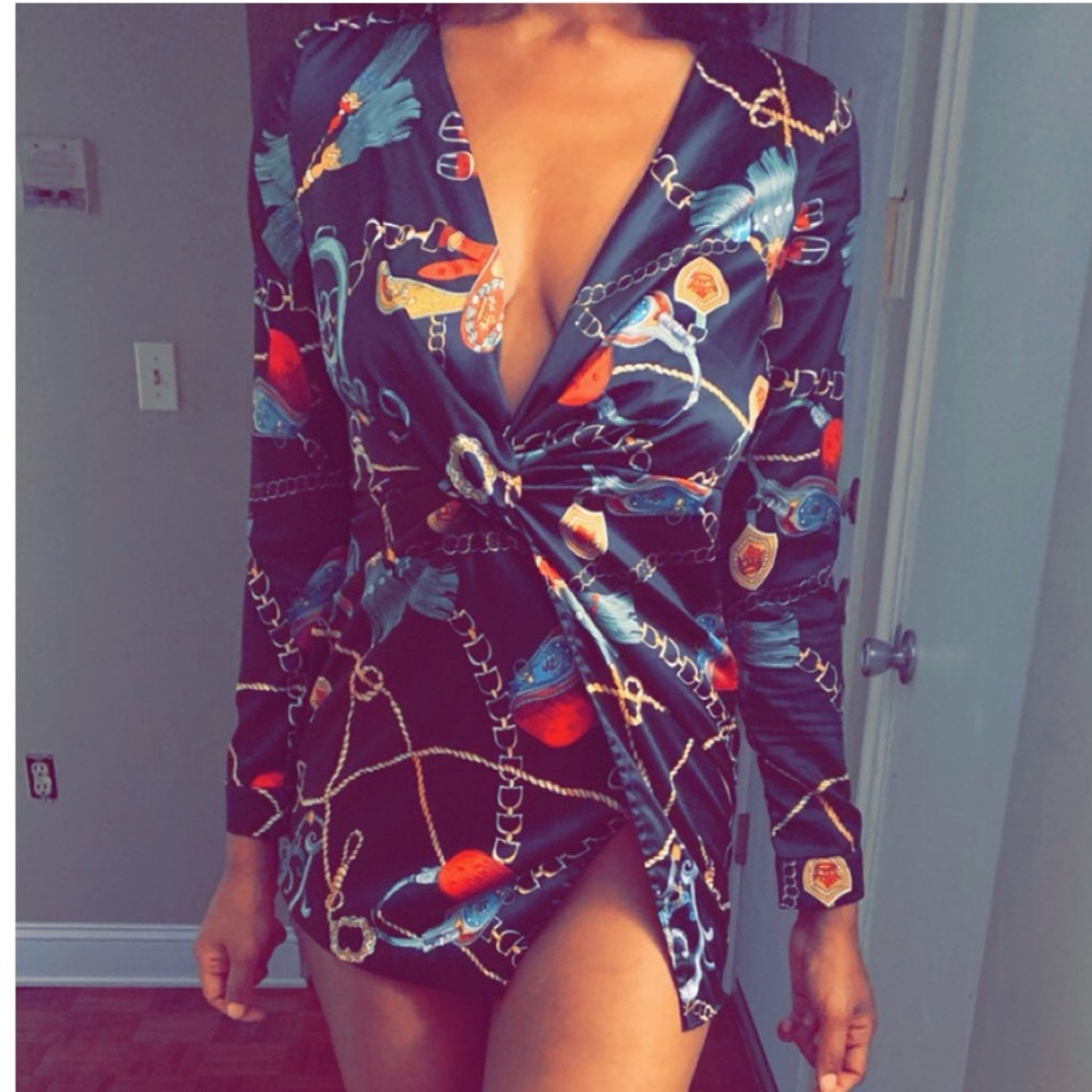 PRINTED MINI DRESS MUST HAVE💙🖤🤎💛❤️‼️‼️‼️